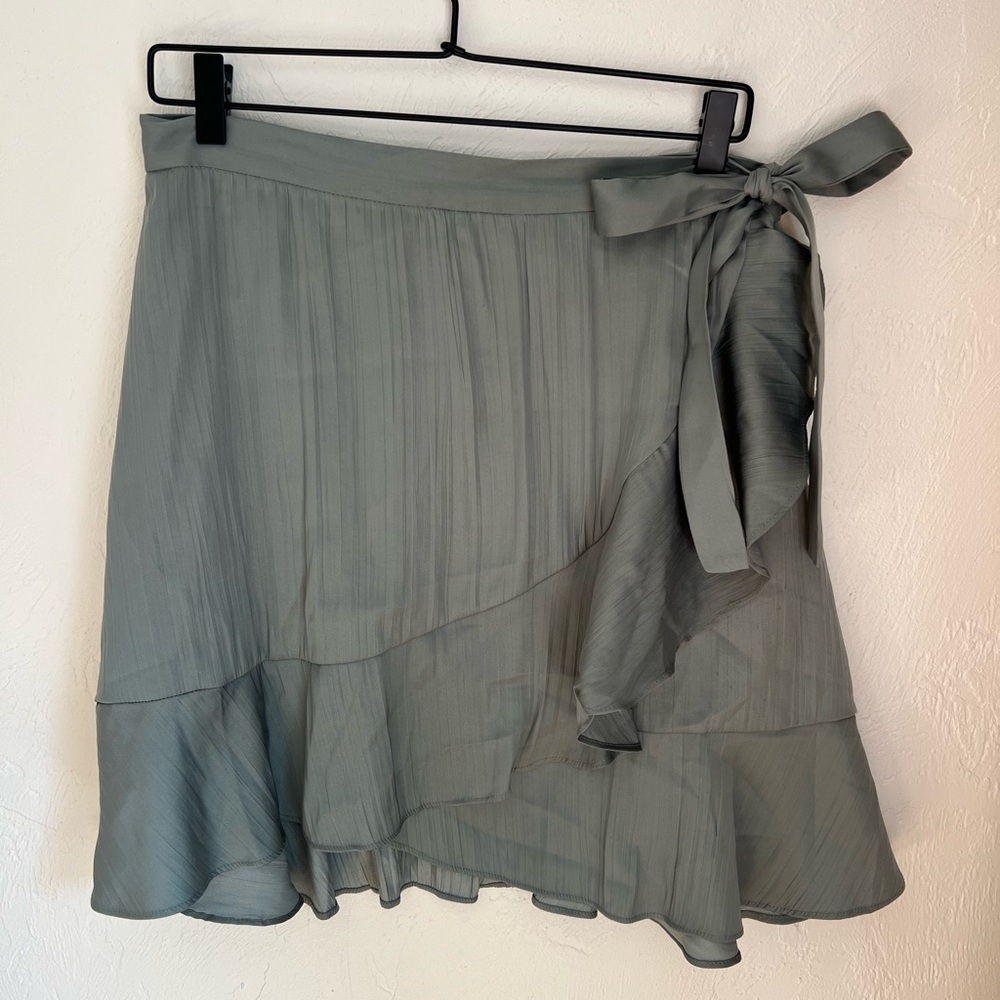 ANTHROPOLOGIE Maeve Ruffle Wrap Mini Skirt Sage Green M